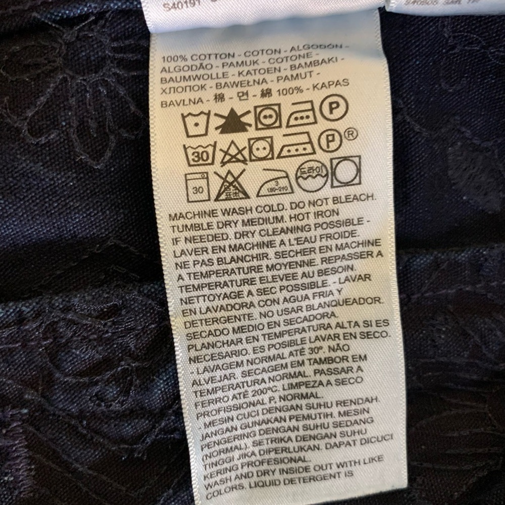 NWT Levi’s Men’s Size M Embroidered Trucker Jacket - Picture 10 of 13